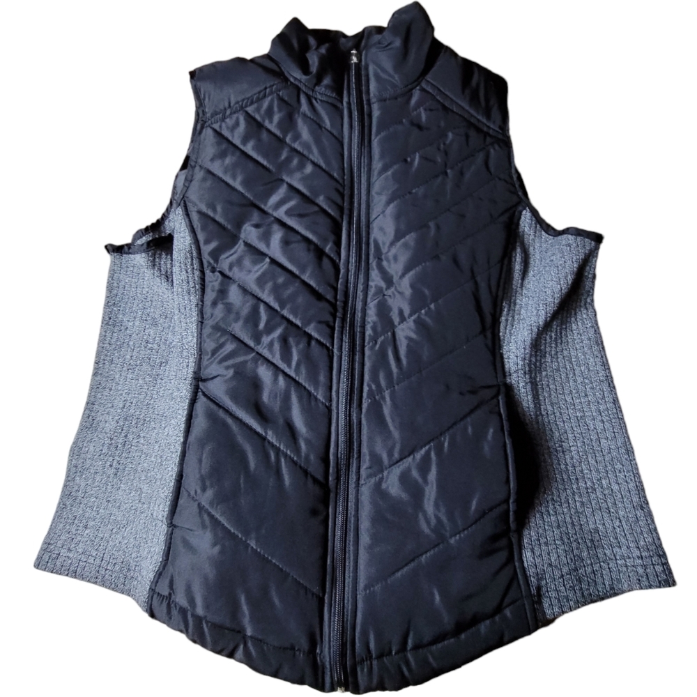 Great Northwest Indigo Zip Front Black Gray Quilted Ribbed Vest. Large Unisex